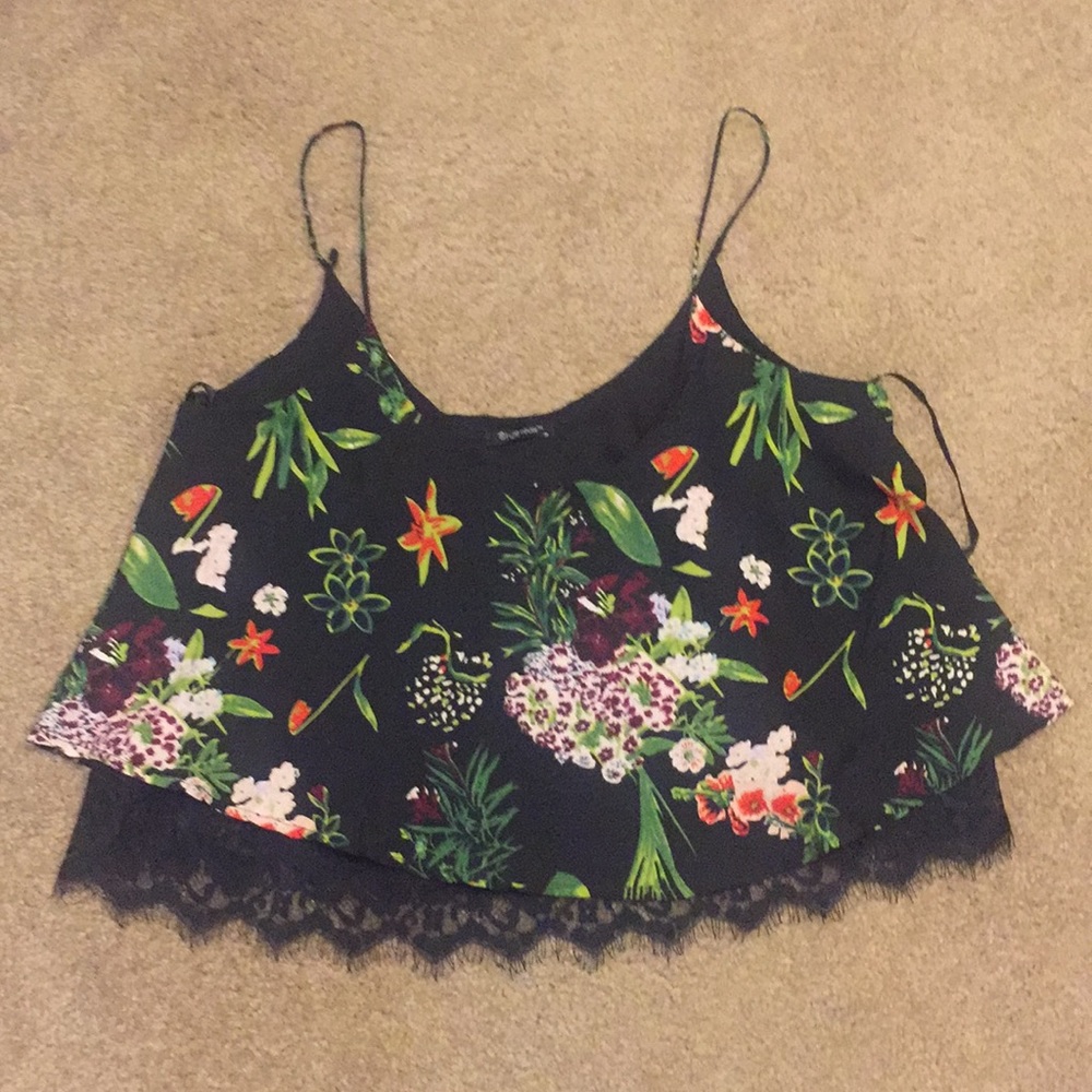 Flowy style crop tank